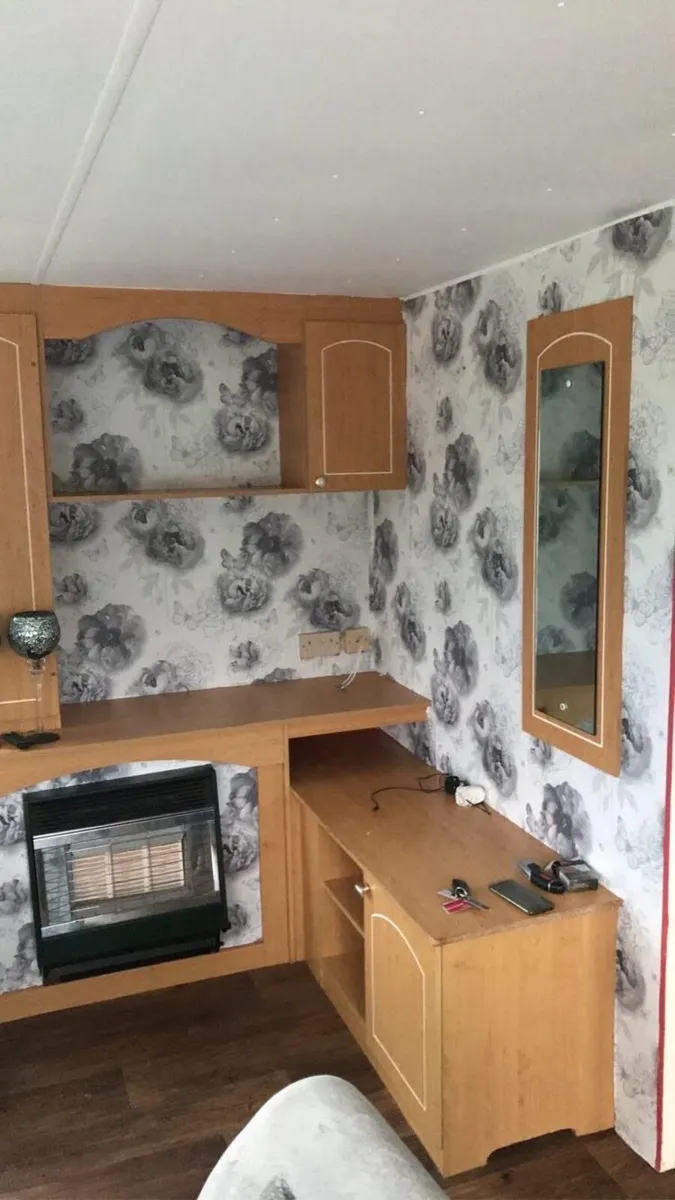 Mobile Home - Image 3