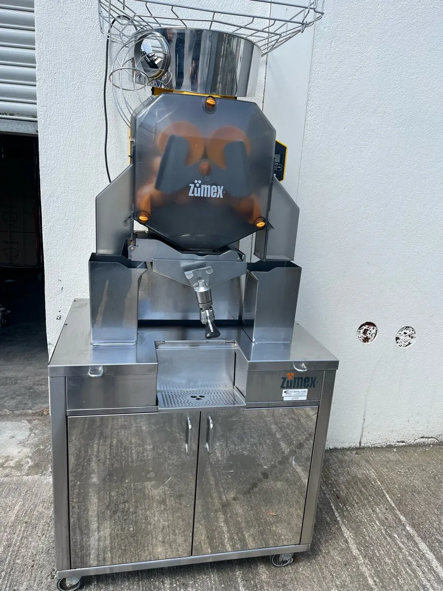 Zumex ...Speed Pro Self Service Juicer - Image 3
