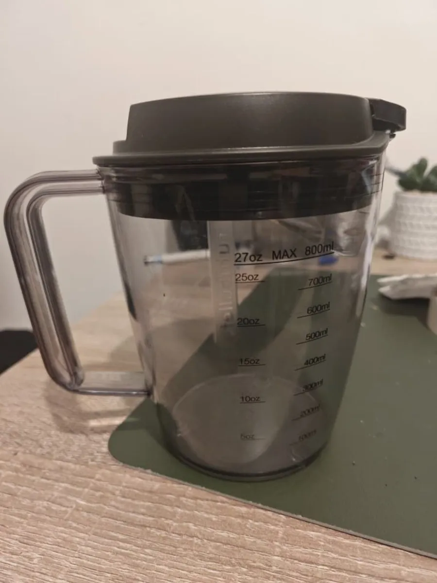 Nutribullet 800W Centrifugal Juicer - Image 3
