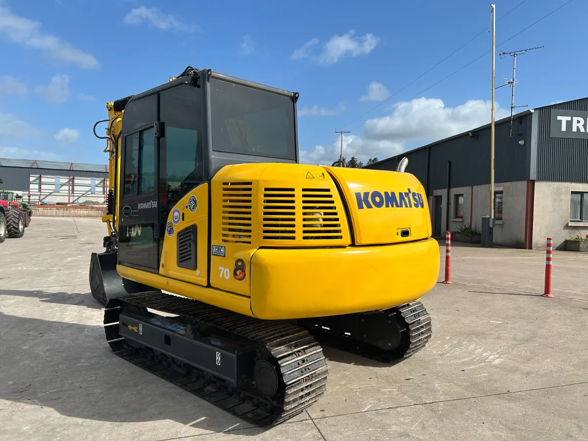 2017 Komatsu PC 70-8 - Image 2