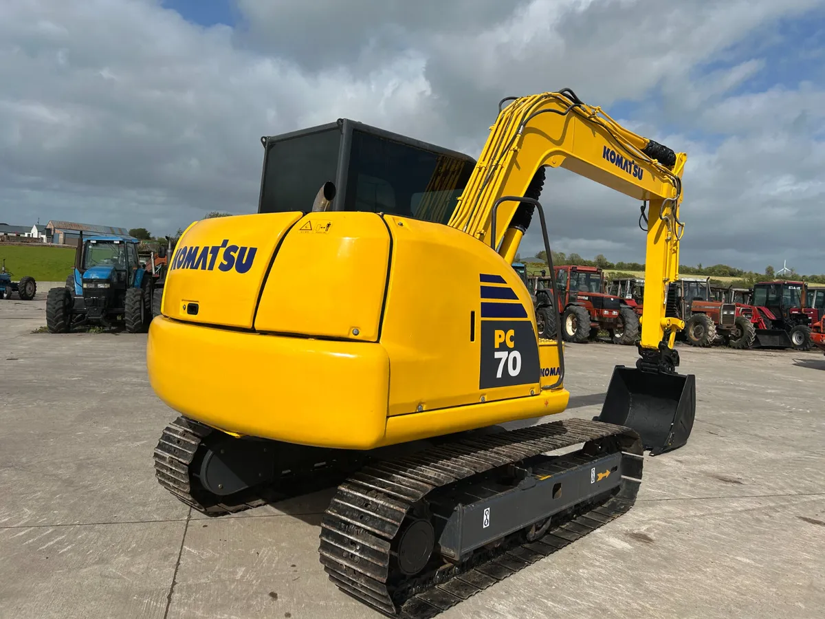 2017 Komatsu PC 70-8 - Image 3