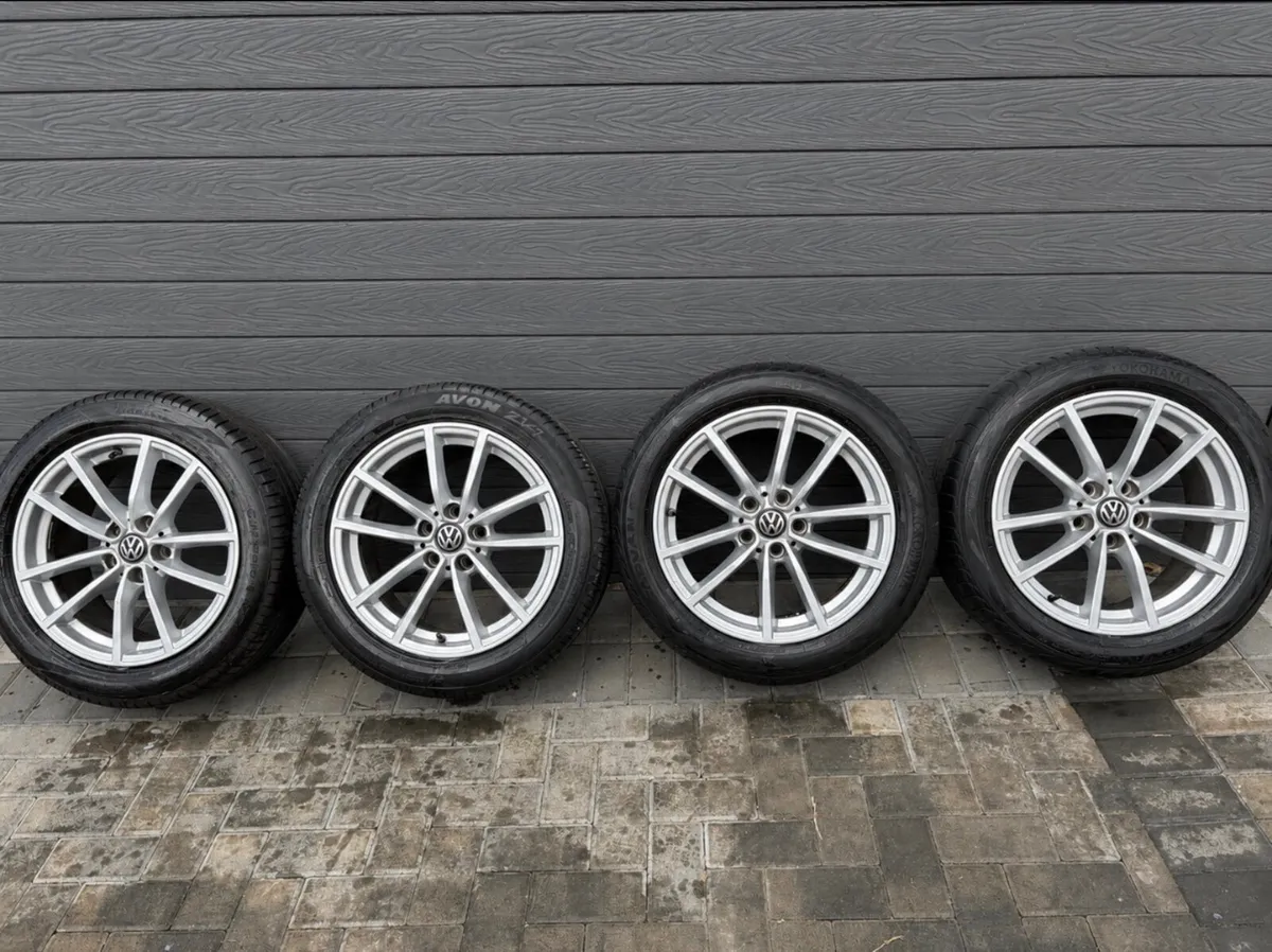 17” GENUINE VOLKSWAGEN ALLOY WHEELS & TYRES - Image 2