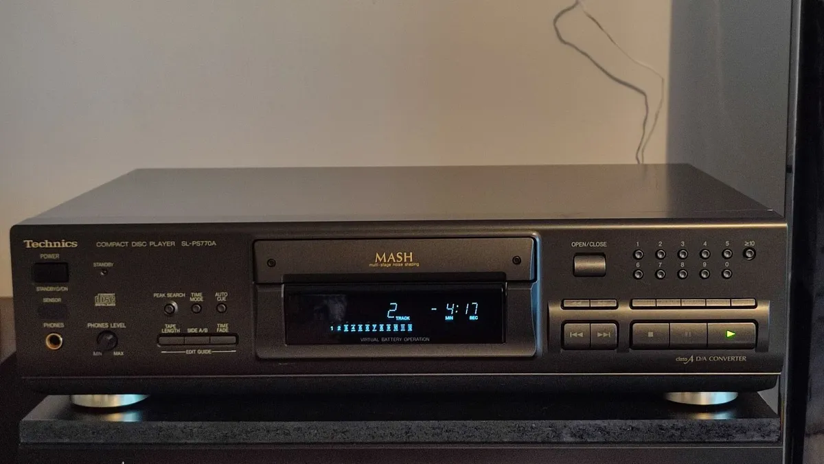 Technics SL-PS770A CD player. High model. Like NEW - Image 1