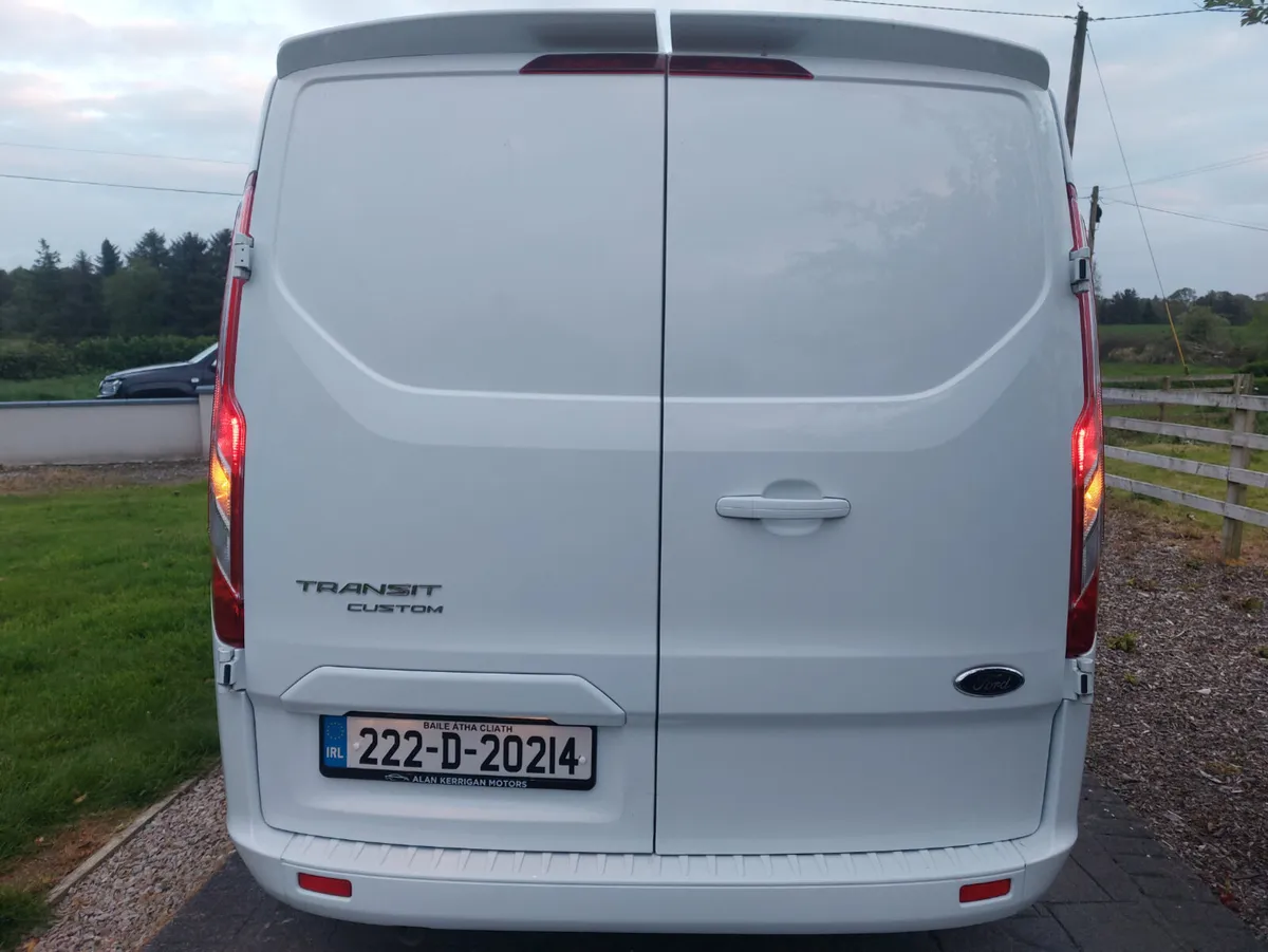 TRANSIT CUSTOM 222' 6 SEATER CREWCAB / 65K KLMS - Image 2