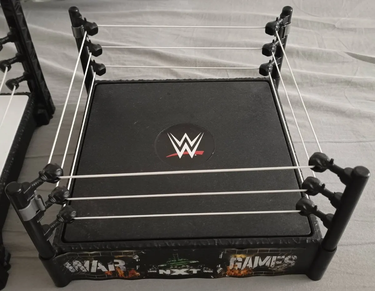 WWE Action Figure & Ring - Image 3
