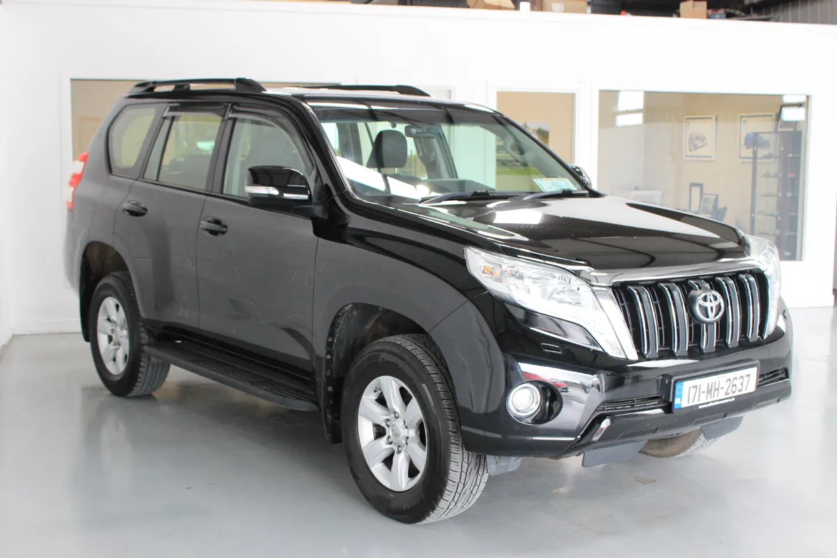 Toyota Land Cruiser 2017  Business 5 Seater Auto - Image 4