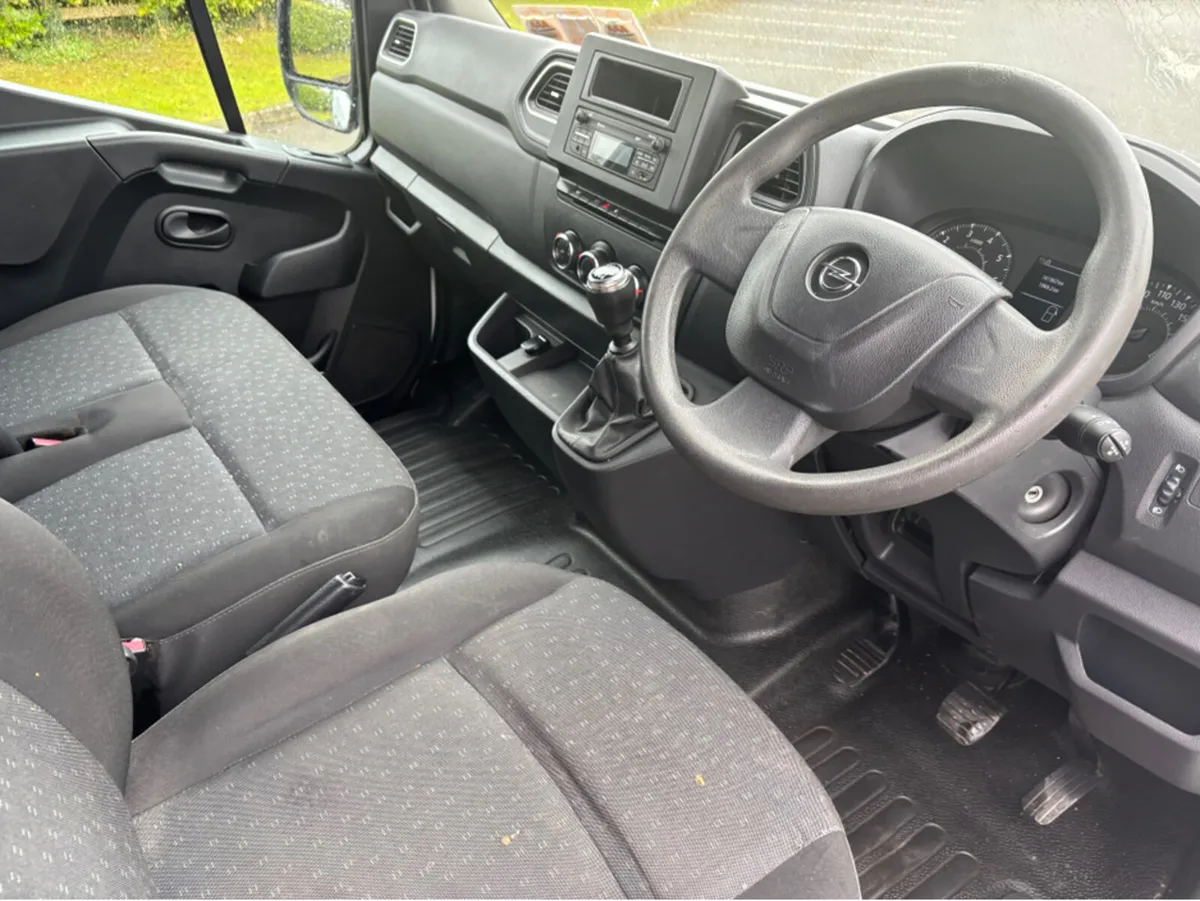 Opel Movano L3H2 3.5T-2.3  12 MONTHS WARRANTY - Image 4