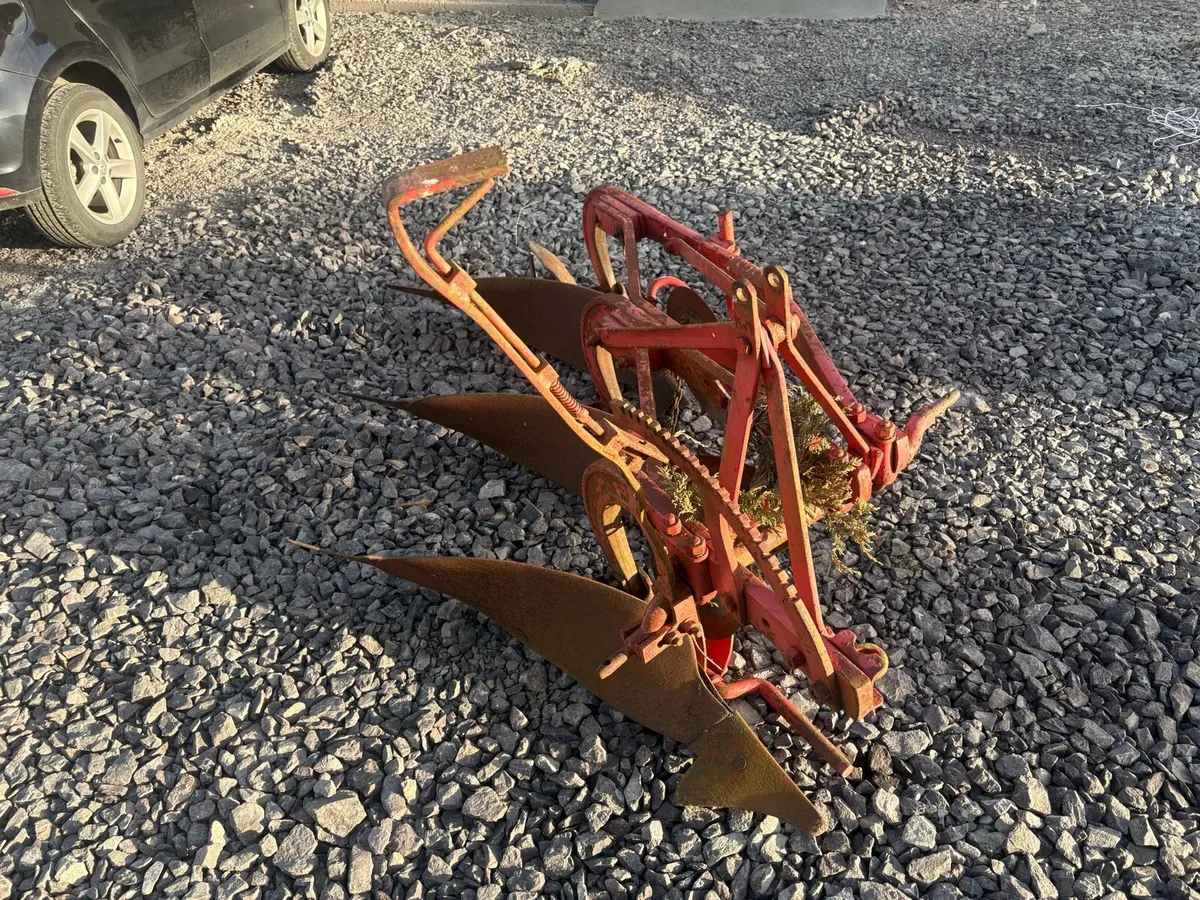 Ferguson 3 Furrow Plough - Image 3
