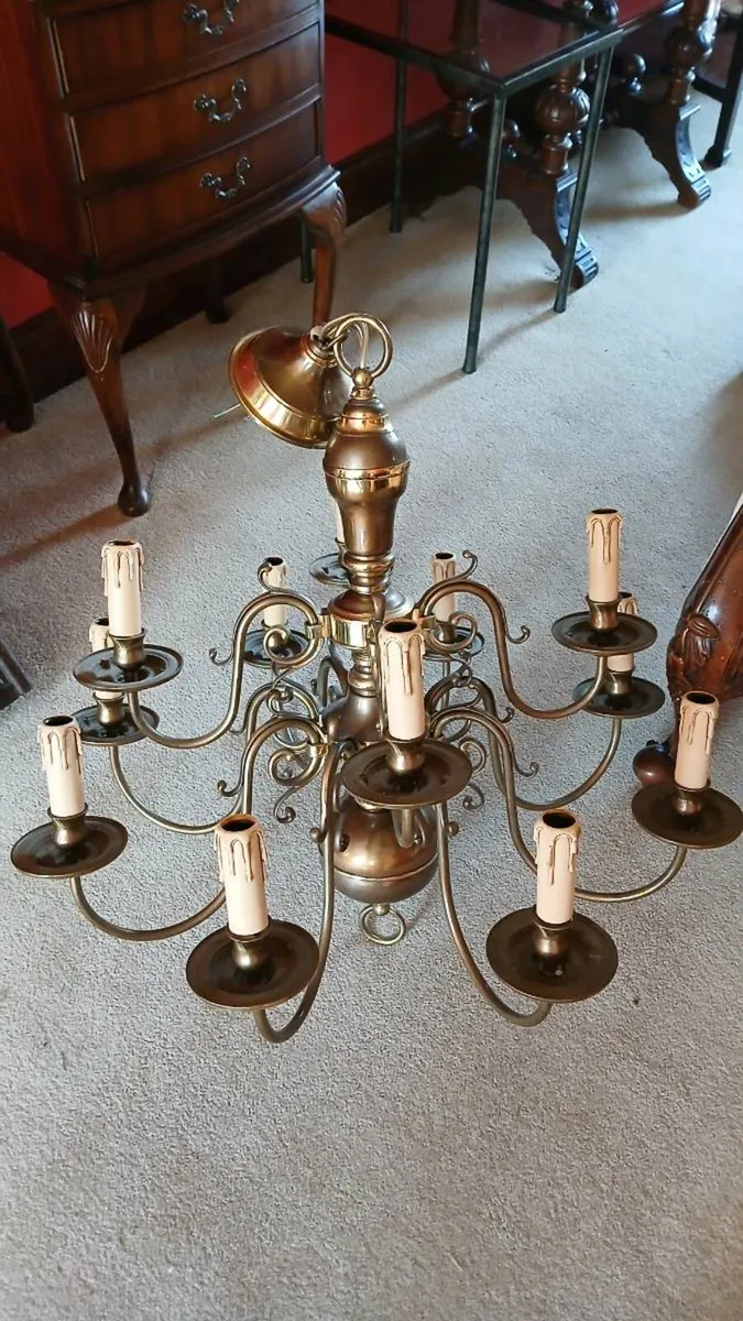 12 bulb brass Chandelier