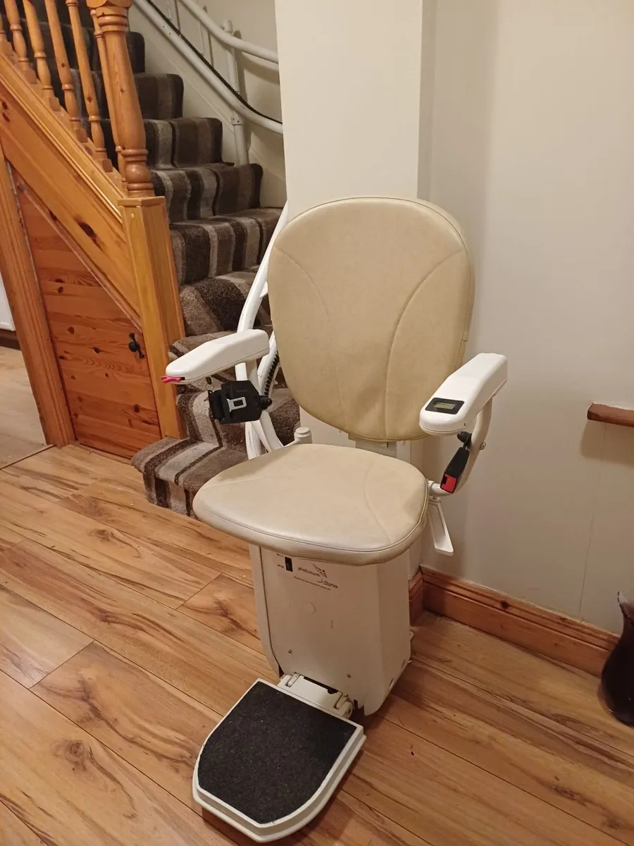 Curved Stairlift - Image 3