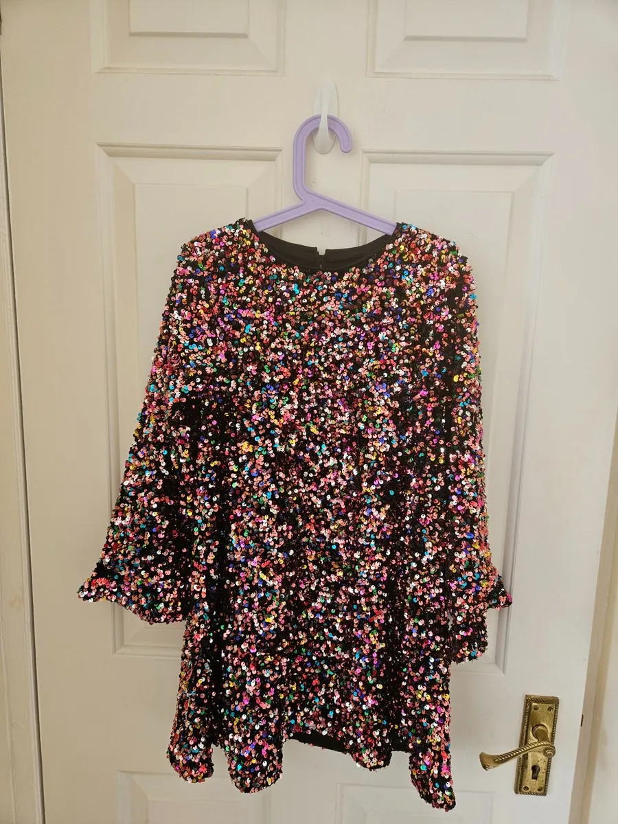 Girls Dress Age 8/9 - Image 1