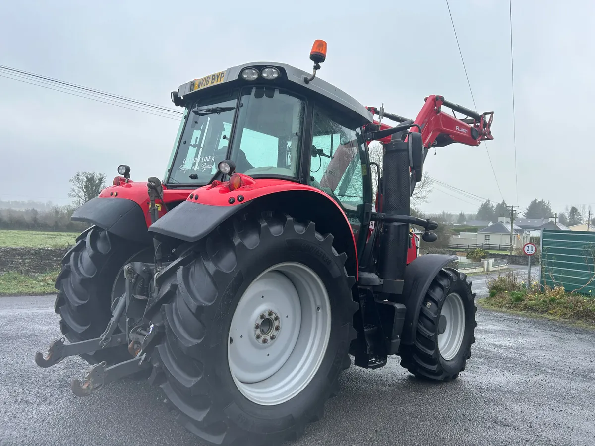 2018 Massey Ferguson 6712S with Loader - Image 3