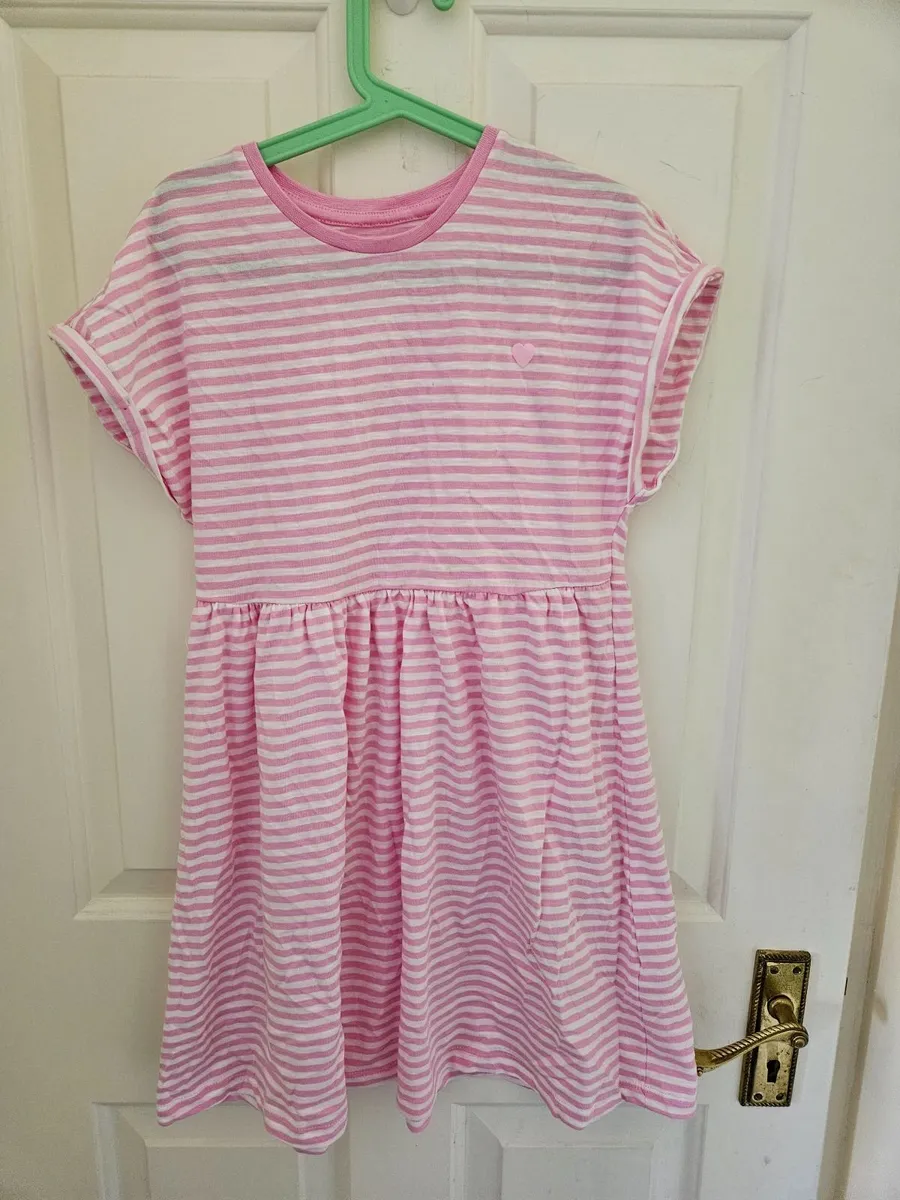 Girls Summer Dress age 8/9 - Image 1