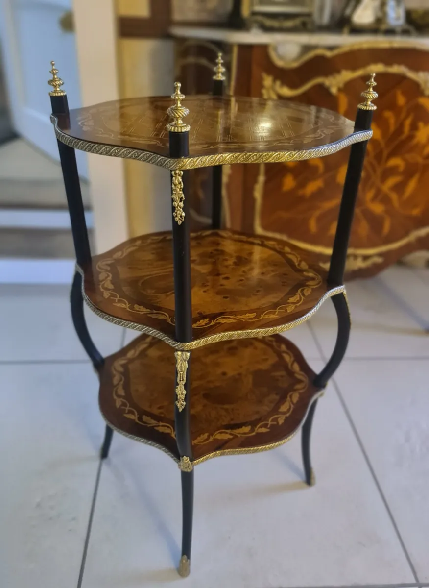 Antique etagere shipping 20 euros - Image 1