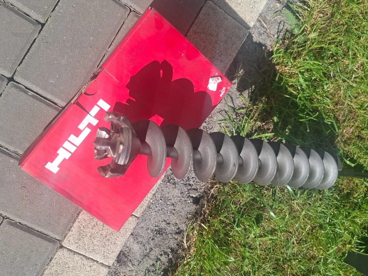 HILTI CRUCIFORM DRILL BIT 80X450MM - Image 1