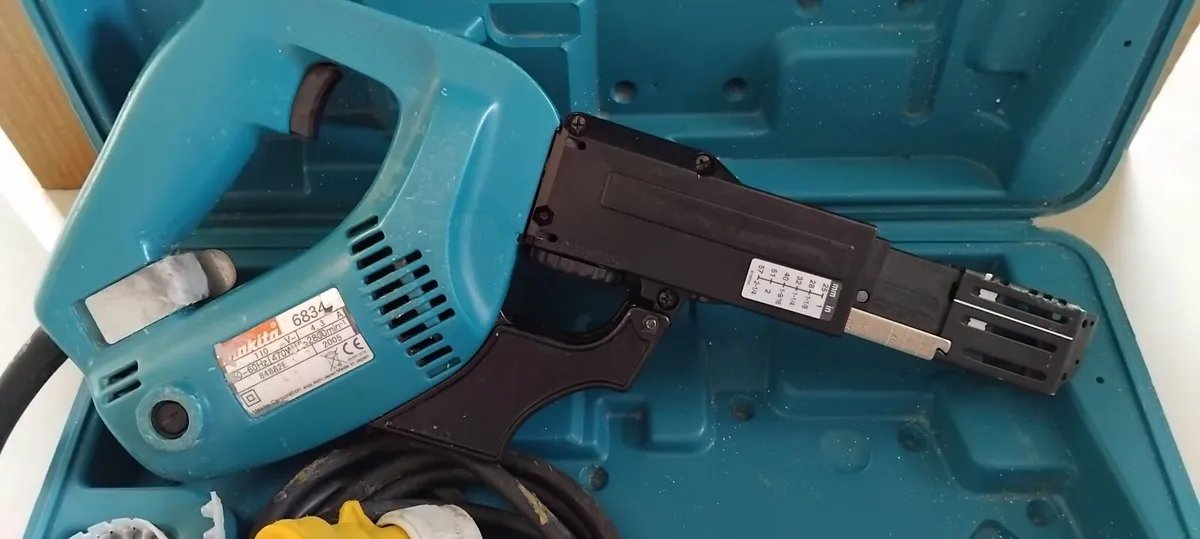 Makita 6834 Autofeed 110v - Image 4