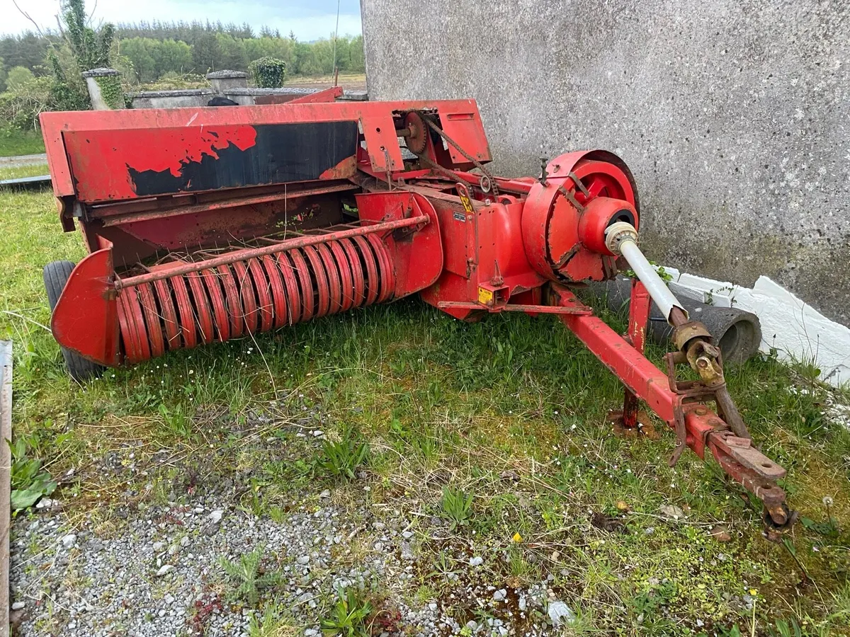 Haybob, sq baler, 10 x 6 and more - Image 2