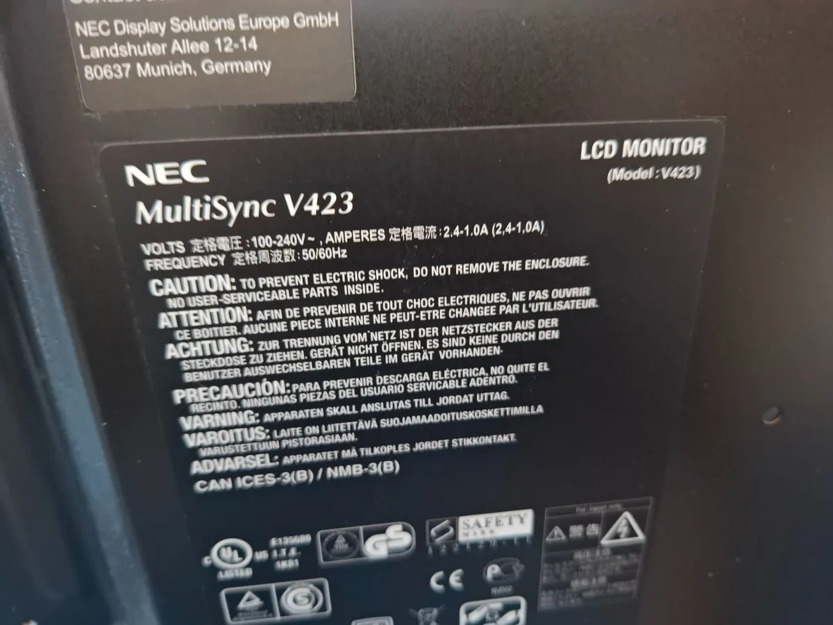 NEC MultiSync V423  42 inch Monitor - Image 3