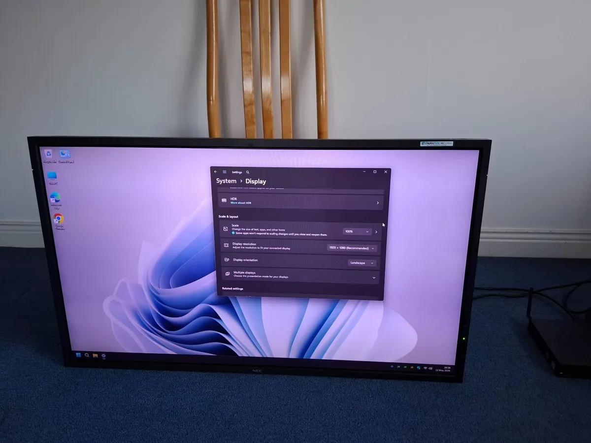 NEC MultiSync V423  42 inch Monitor - Image 2