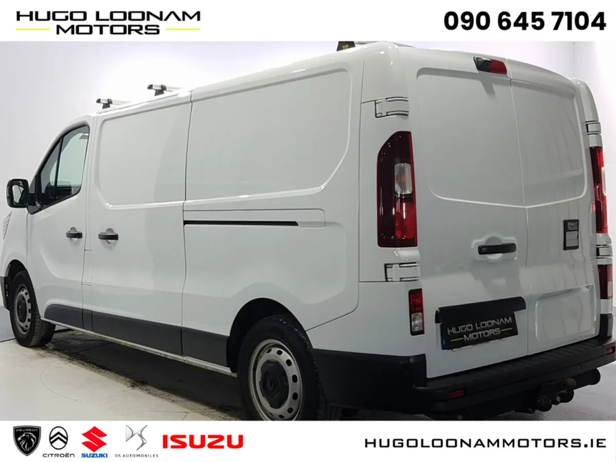 Renault Trafic RED VAN FWD 130 3T1 E6 - Image 3