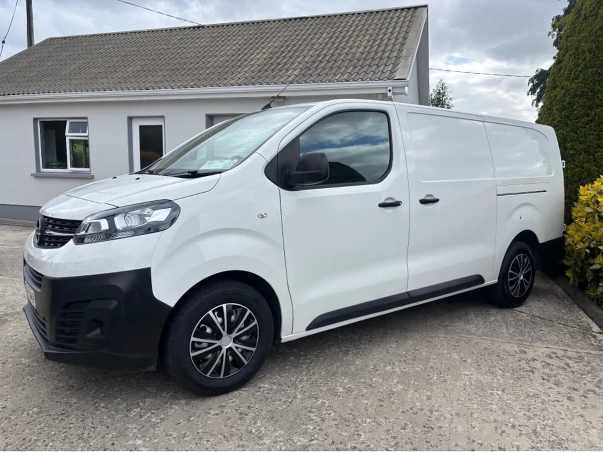 Opel Vivaro 1.5  L2H1 100PS  12 MONTHS WARRANTY - Image 2