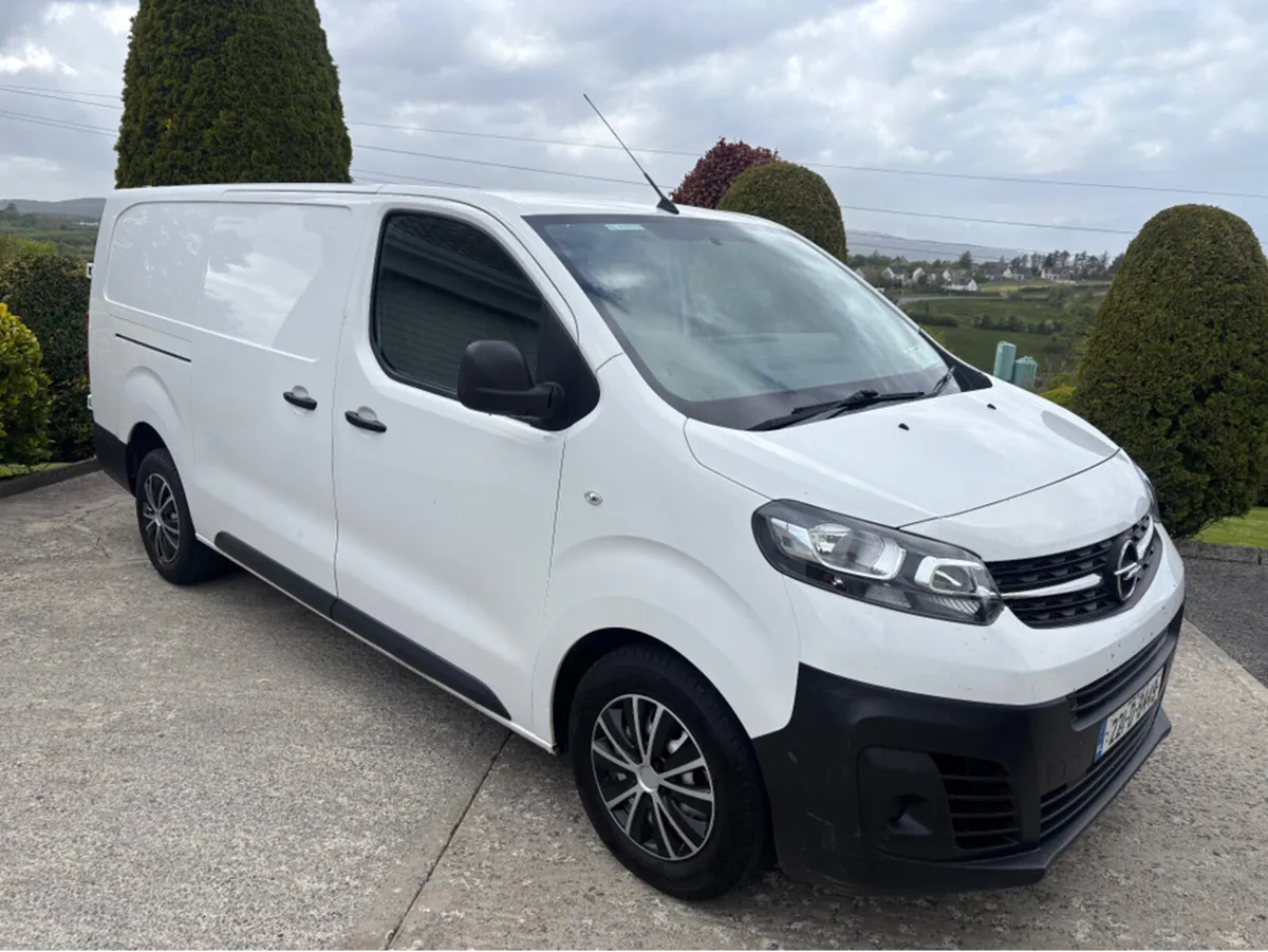Opel Vivaro 1.5  L2H1 100PS  12 MONTHS WARRANTY - Image 3