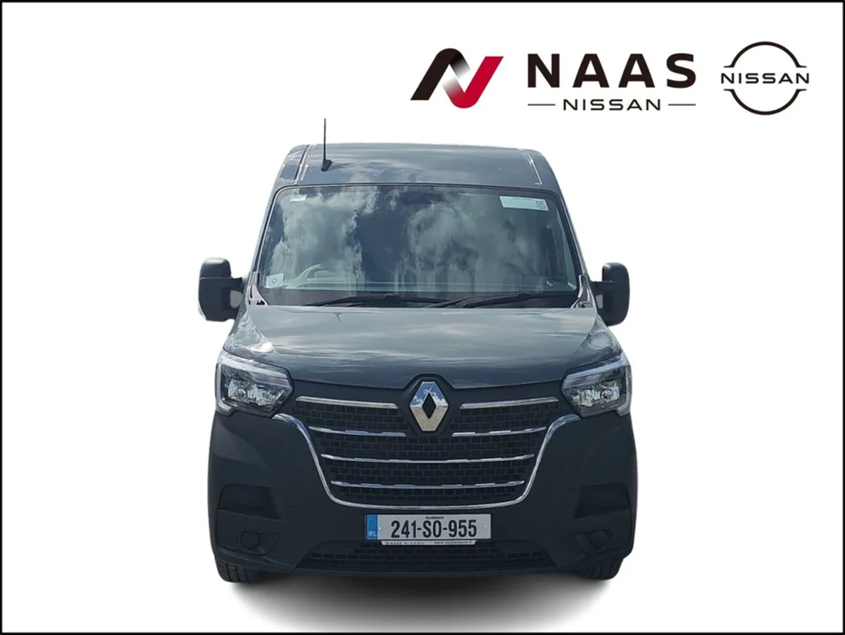 Renault Master AUT0MATIC LM35 150HP - Image 3