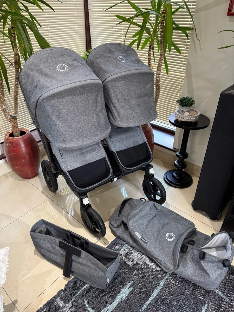 Bugaboo Donkey 3 in swords - Image 1