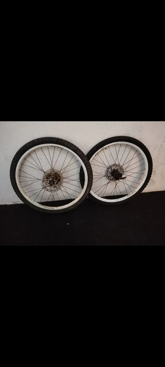 24inch disc wheels - Image 1