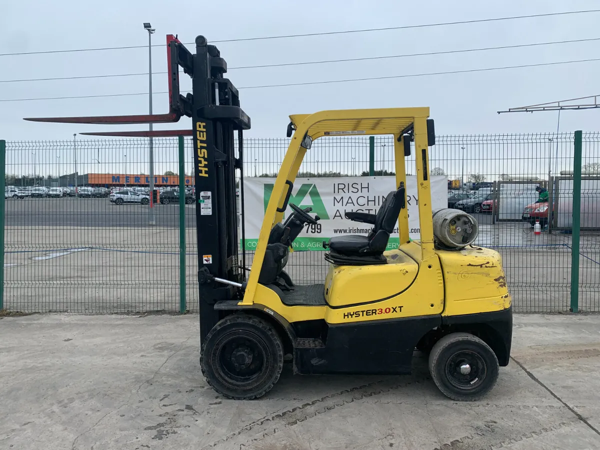 2019 HYSTER 3T GAS FORKLIFT FOR AUCTION - NAAS - Image 2