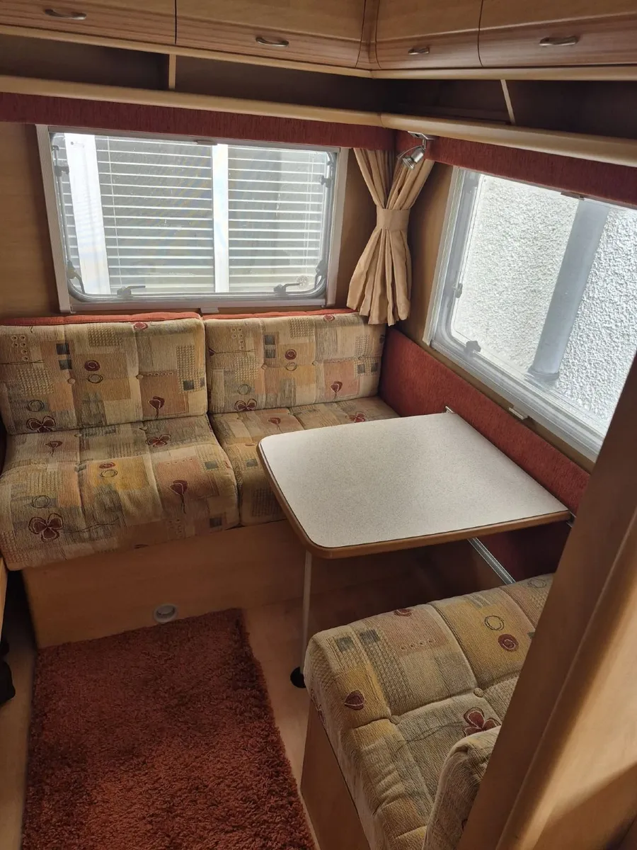 Caravan - Image 3