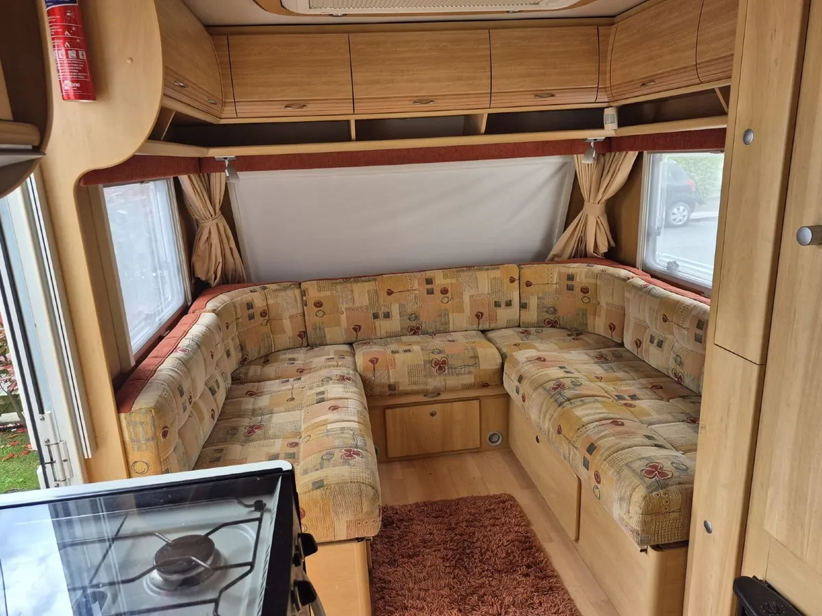 Caravan - Image 4