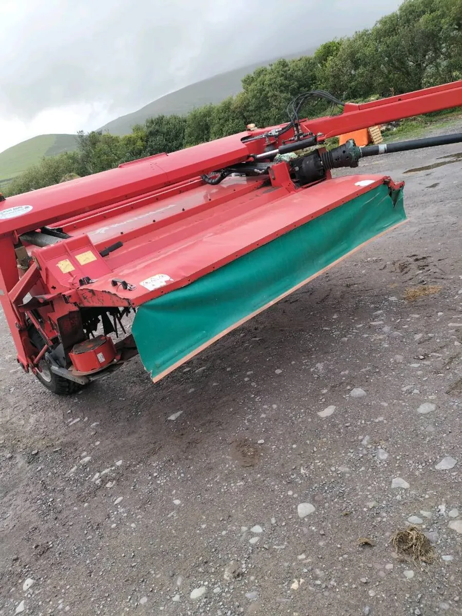 2013 Kverneland mower - Image 1