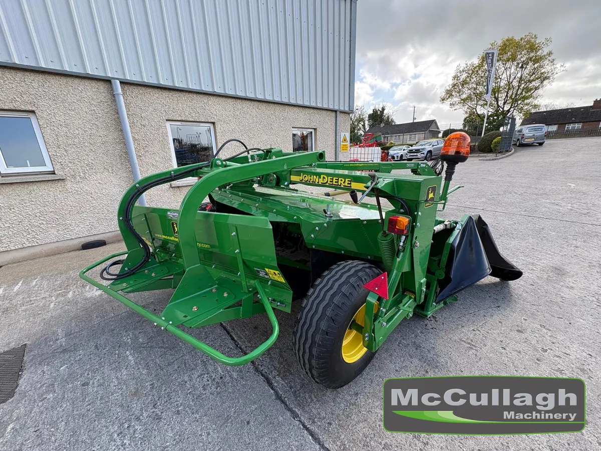 Used John Deere 1365 10ft Trailed Mower - Image 4