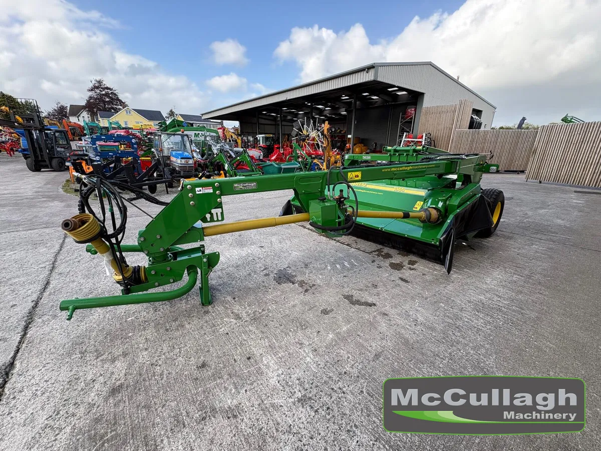 Used John Deere 1365 10ft Trailed Mower - Image 3