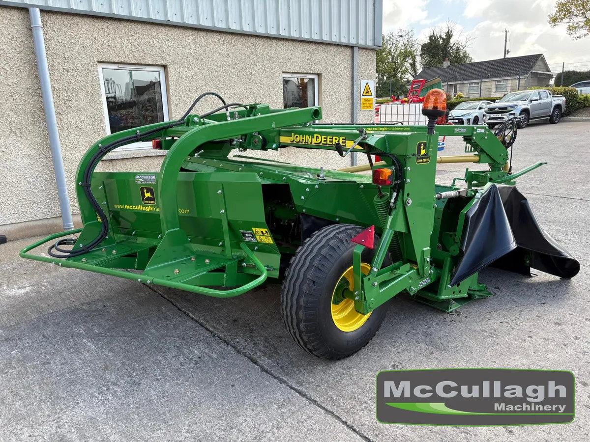 Used John Deere 1365 10ft Trailed Mower - Image 2