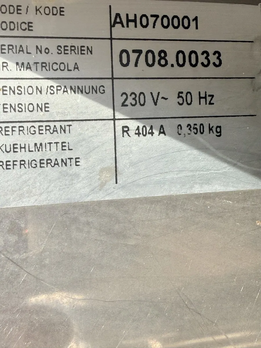 Commercial fridge refrigerator - Image 4