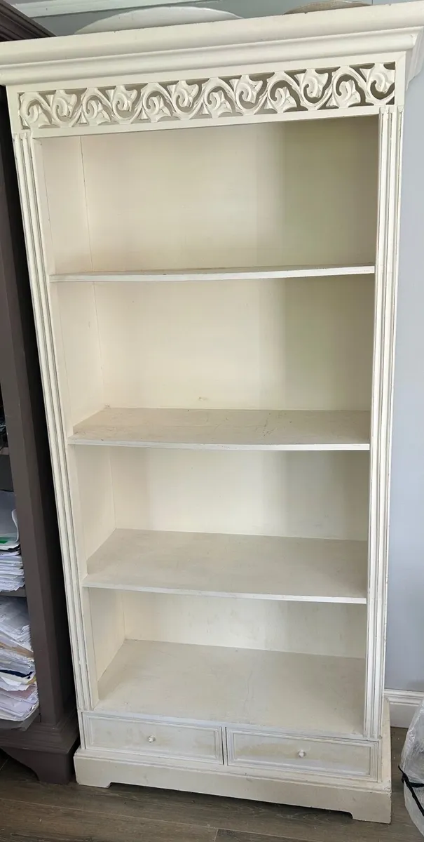 Bookcase
