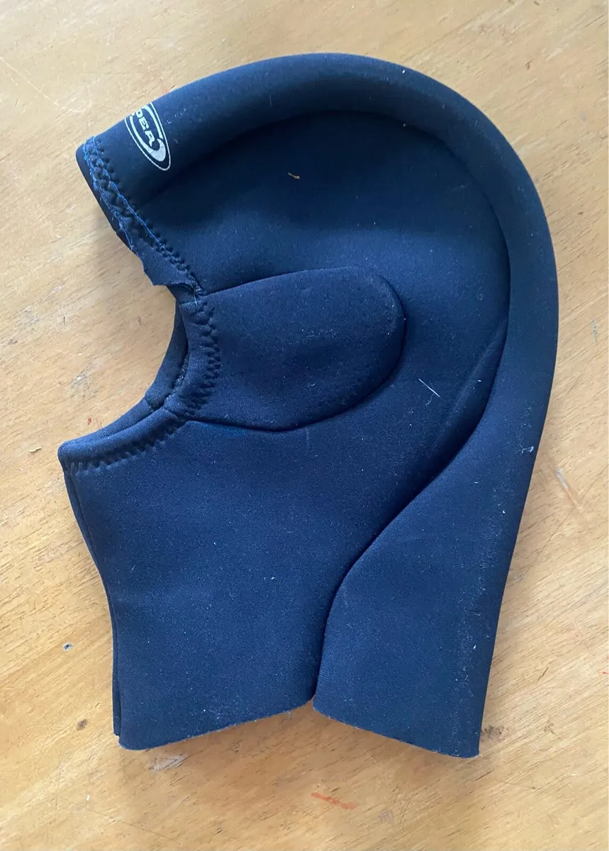 Surfing / Watersports Equipment Leash Hood Gloves - Image 2