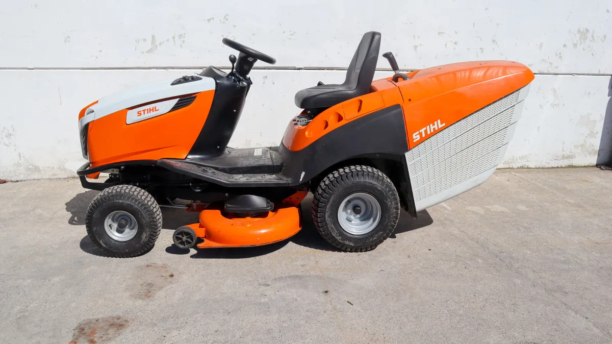 2022 Stihl RT5112 Z Lawnmower - Image 2