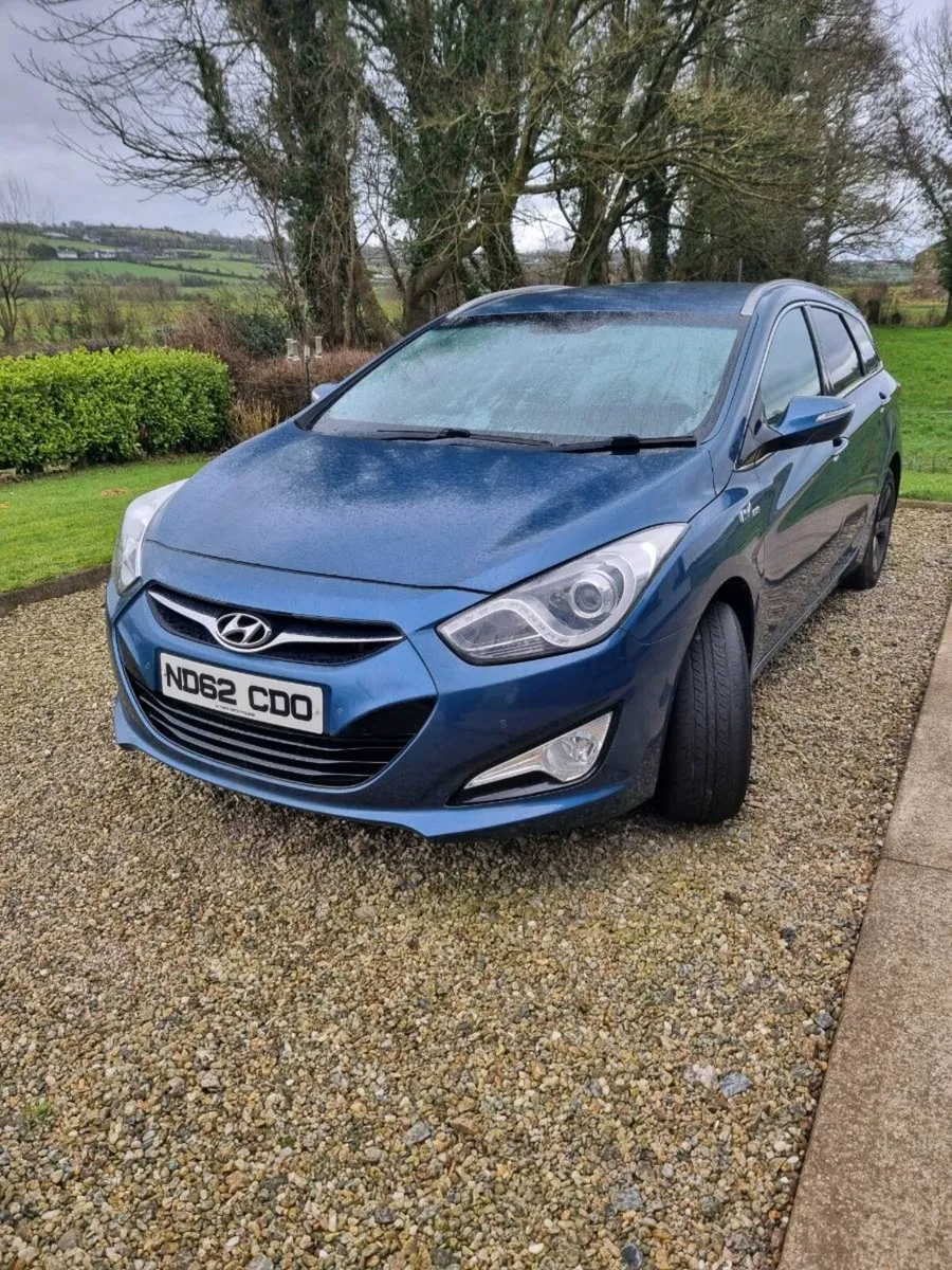 12 hyundai i40 - Image 2