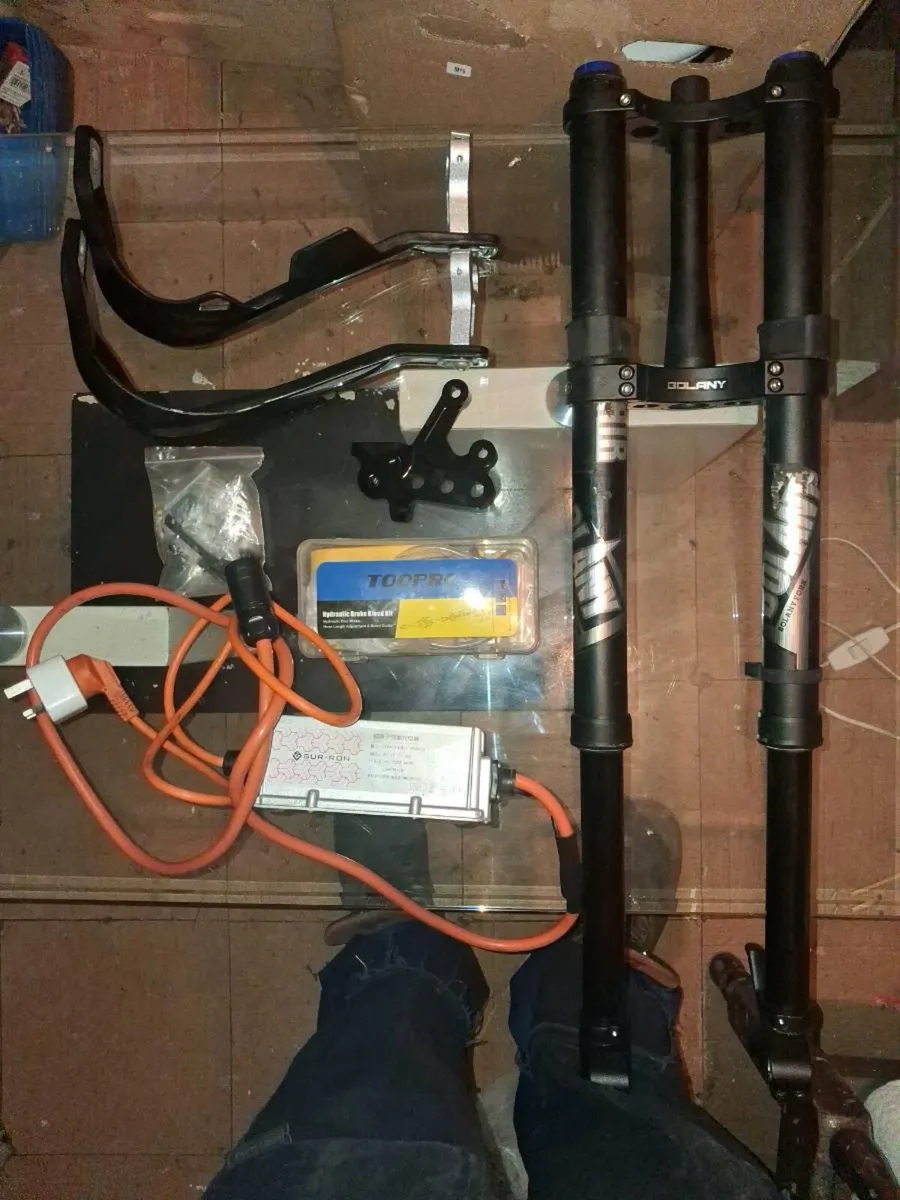Surron Lbx for parts or repair - Image 4