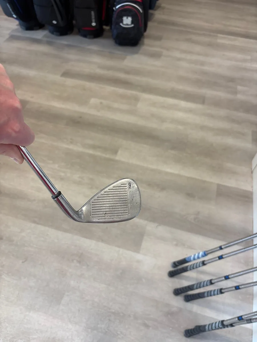 Callaway X22 irons (3-PW) Left Hand Reg - Image 2