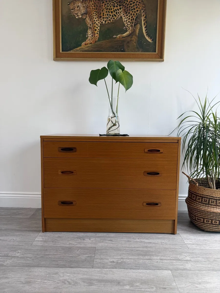 Mid Century Chest of Drawers - Image 1