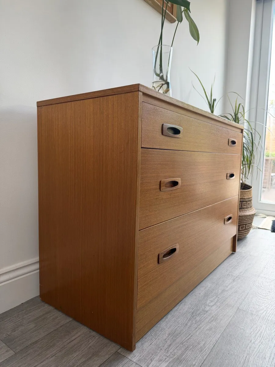 Mid Century Chest of Drawers - Image 2