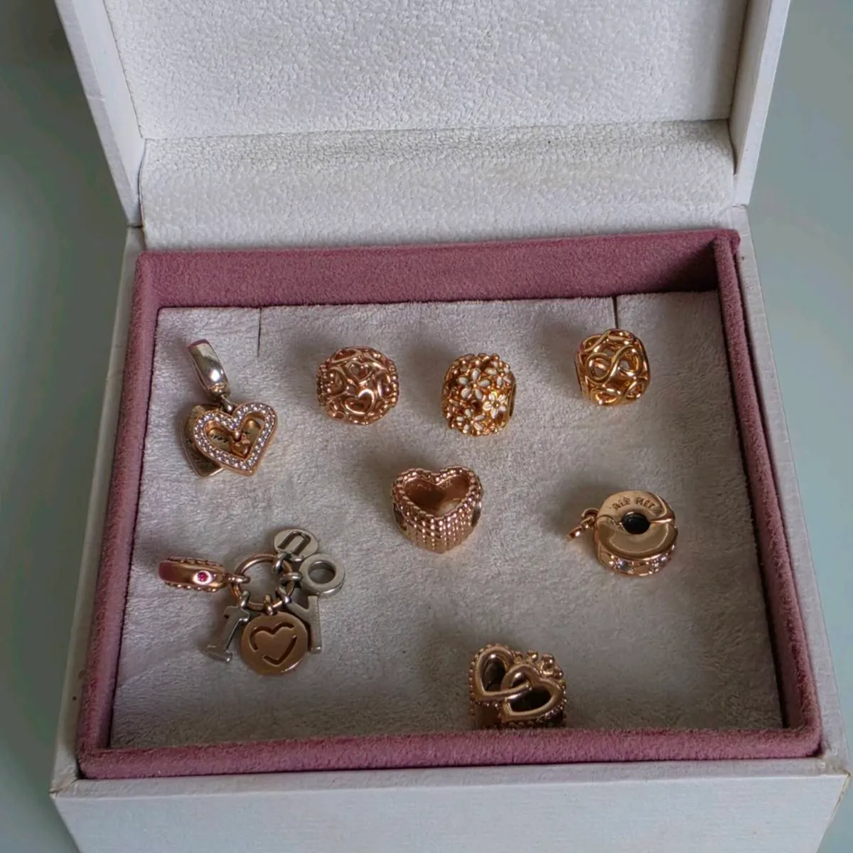 Pandora gold charms/clip in great condition - Image 4