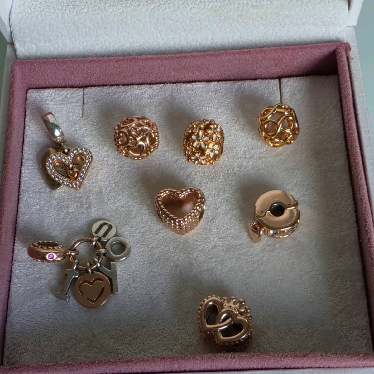 Pandora gold charms/clip in great condition - Image 3