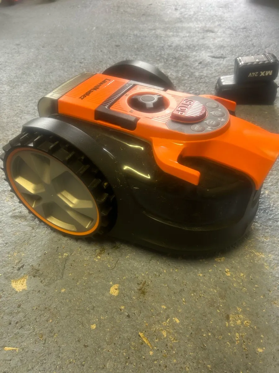 Lawnmaster Ocumow - Image 1