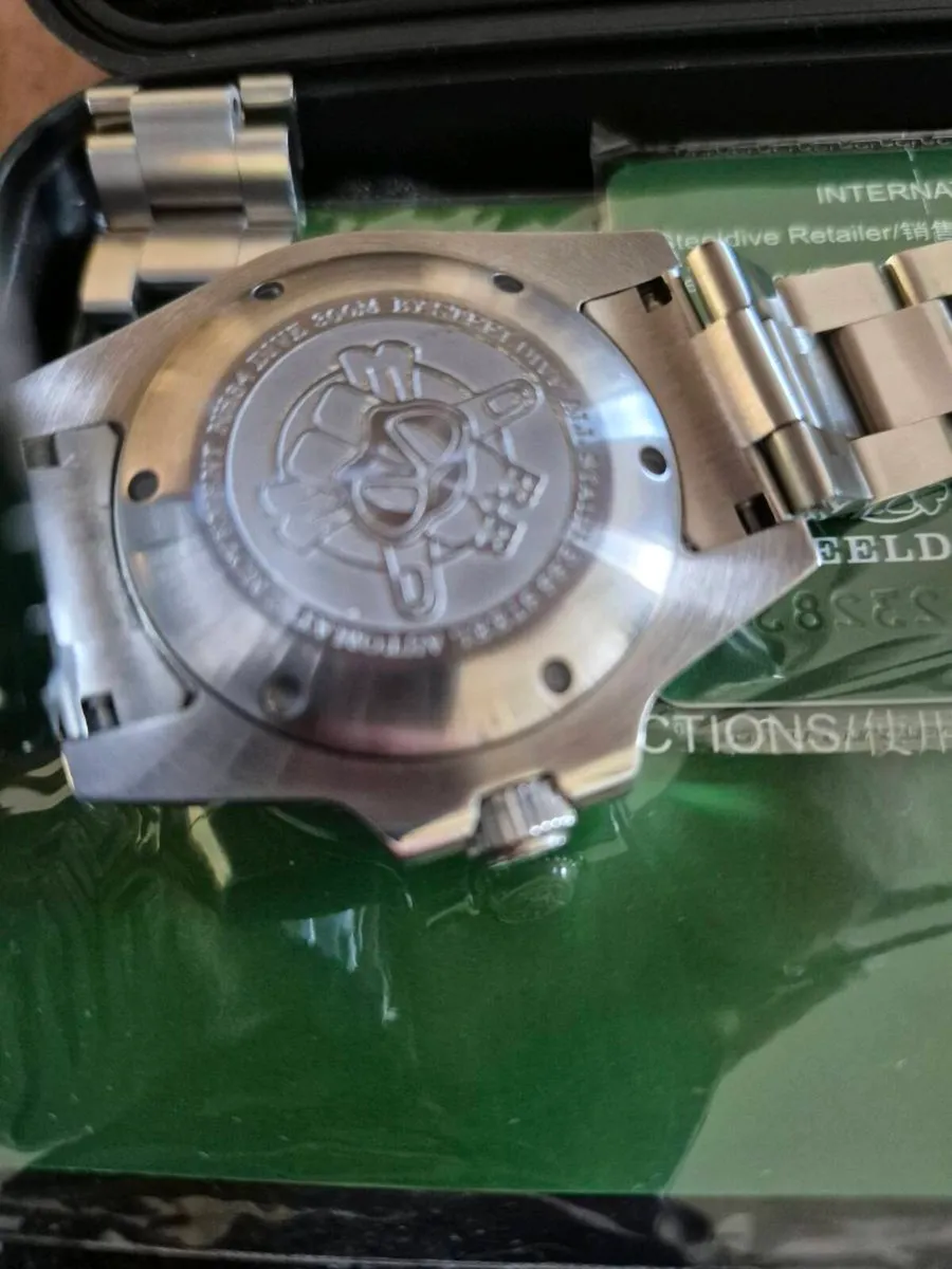 Steel Dive time piece. - Image 4
