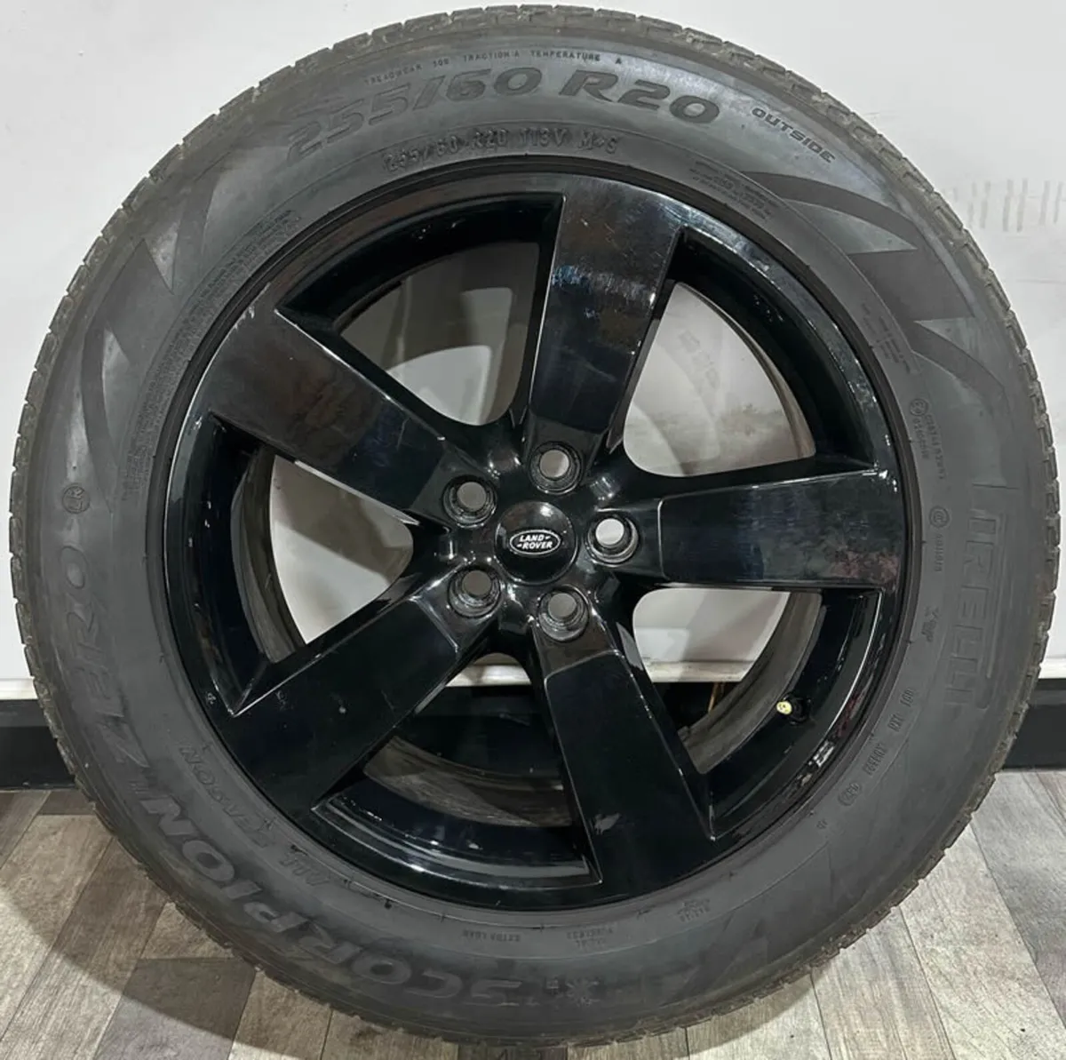 20" GENUINE OEM DEFENDER 5098 WHEELS & PIRELLI - Image 4